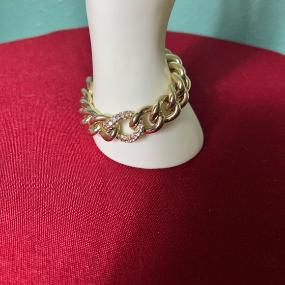 Victoria’s Secret Chain Link Bracelet - Picture 7 of 9